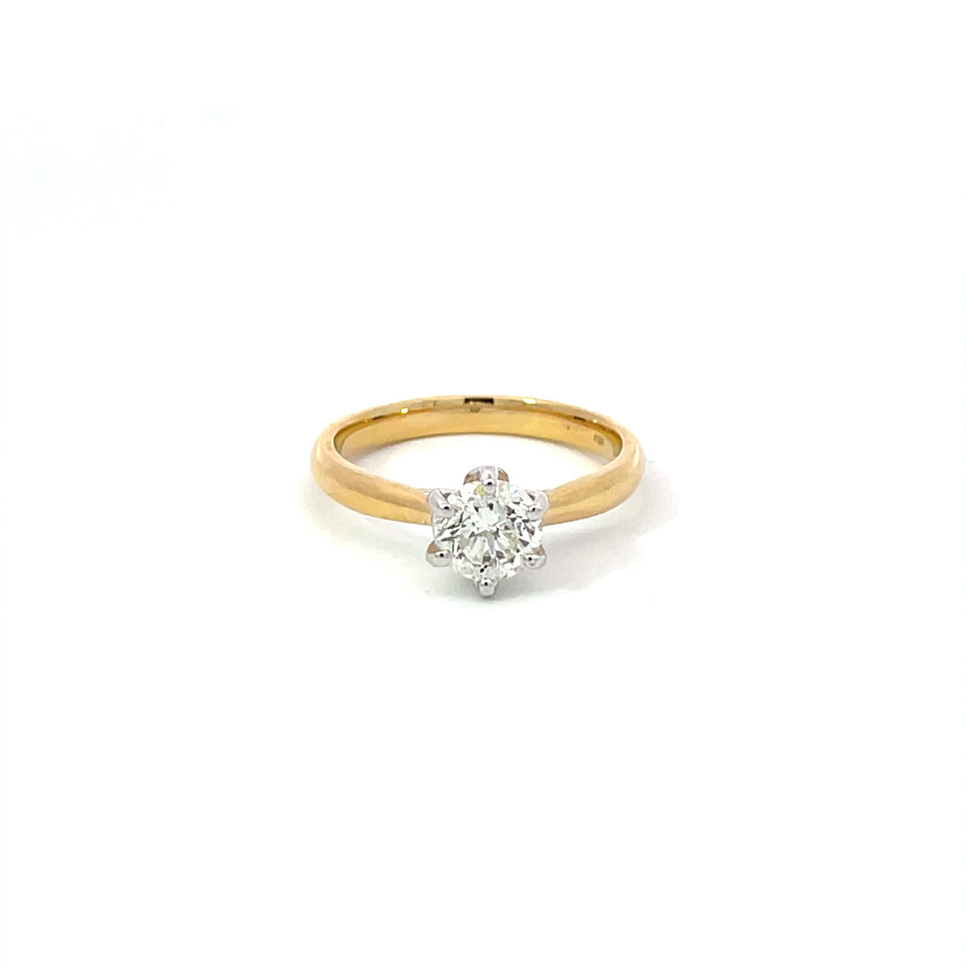 18ct Yellow Gold Solitaire Diamond Ring