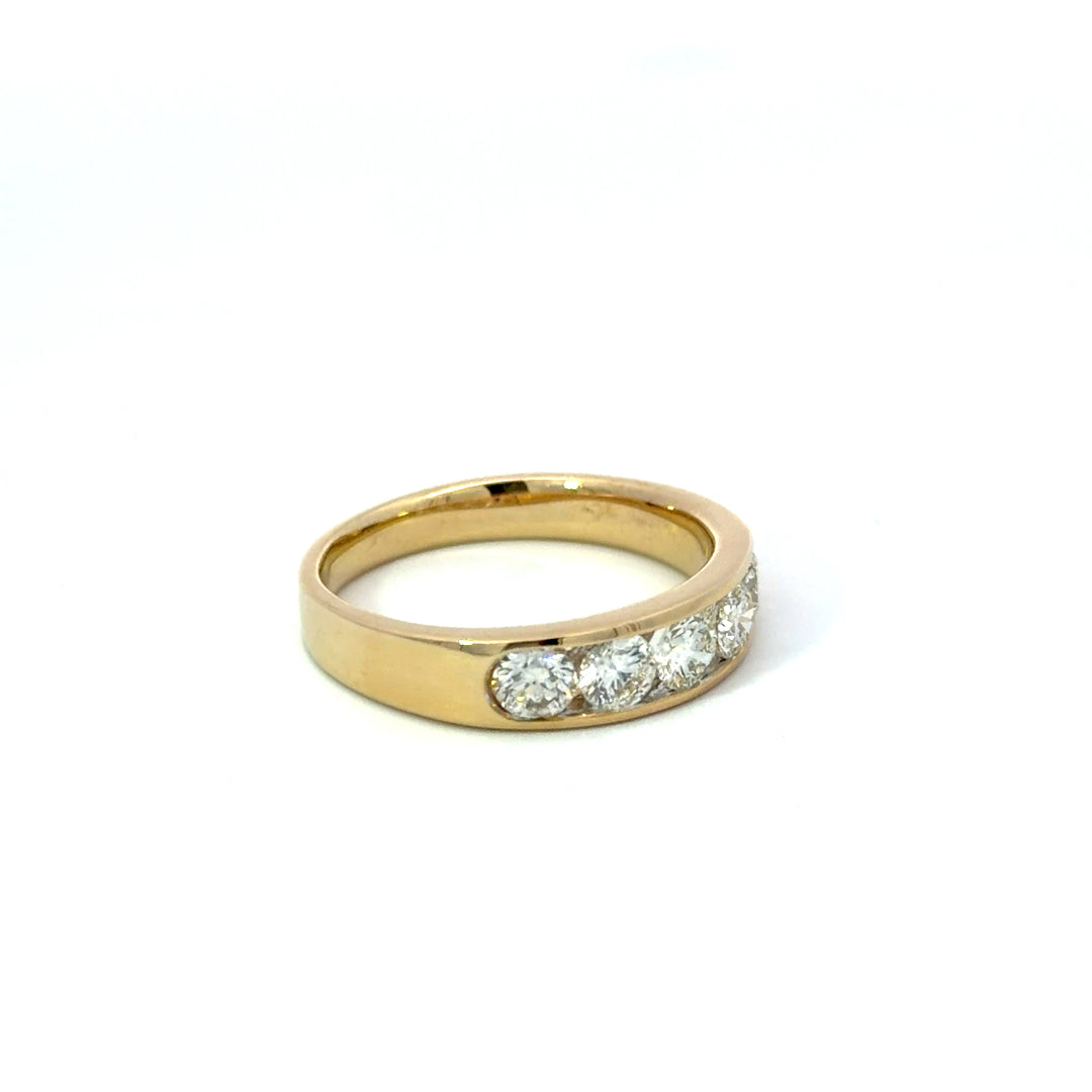 9ct Yellow Gold Diamond Ring