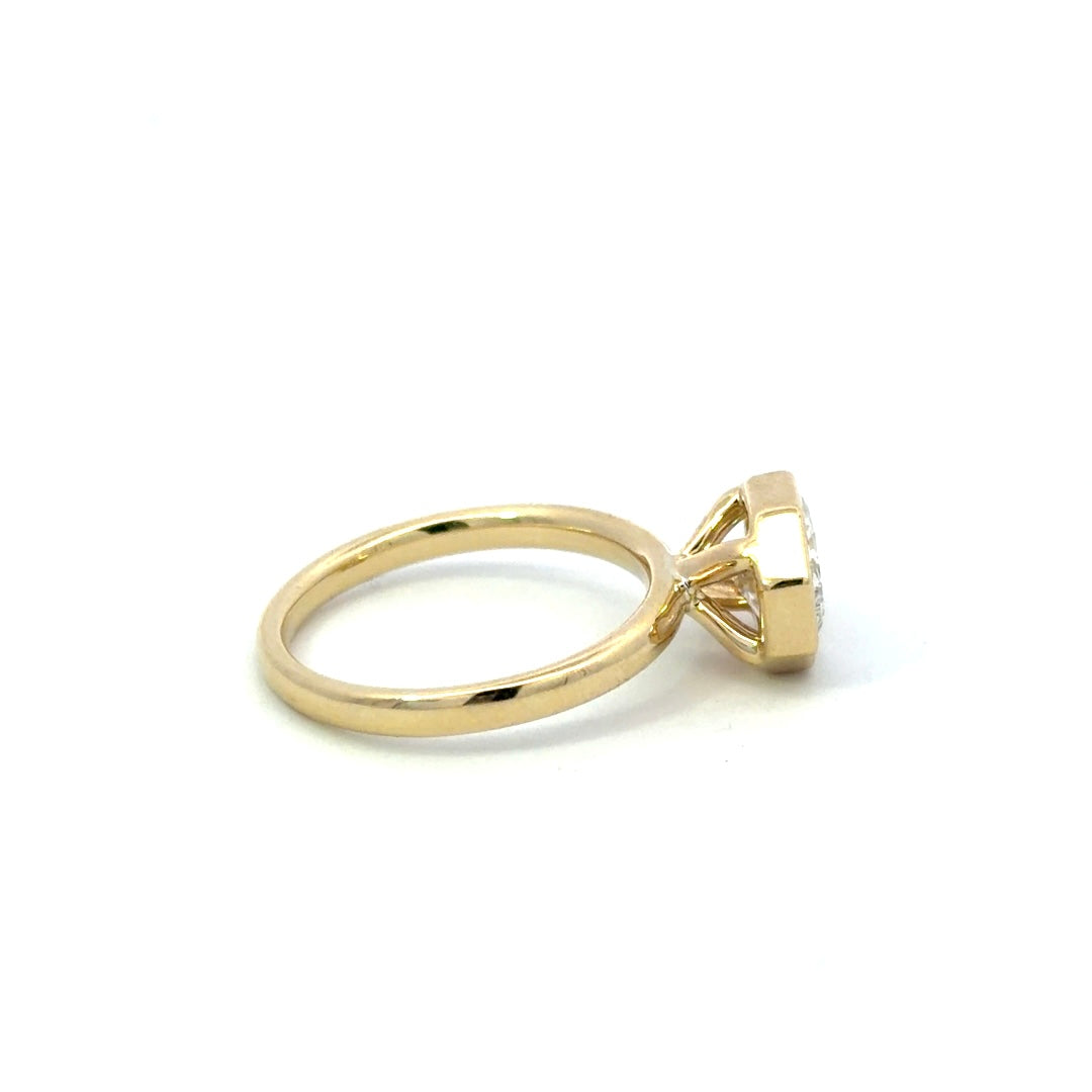 9ct Yellow Gold Lab Grown Octagonal Diamond Ring