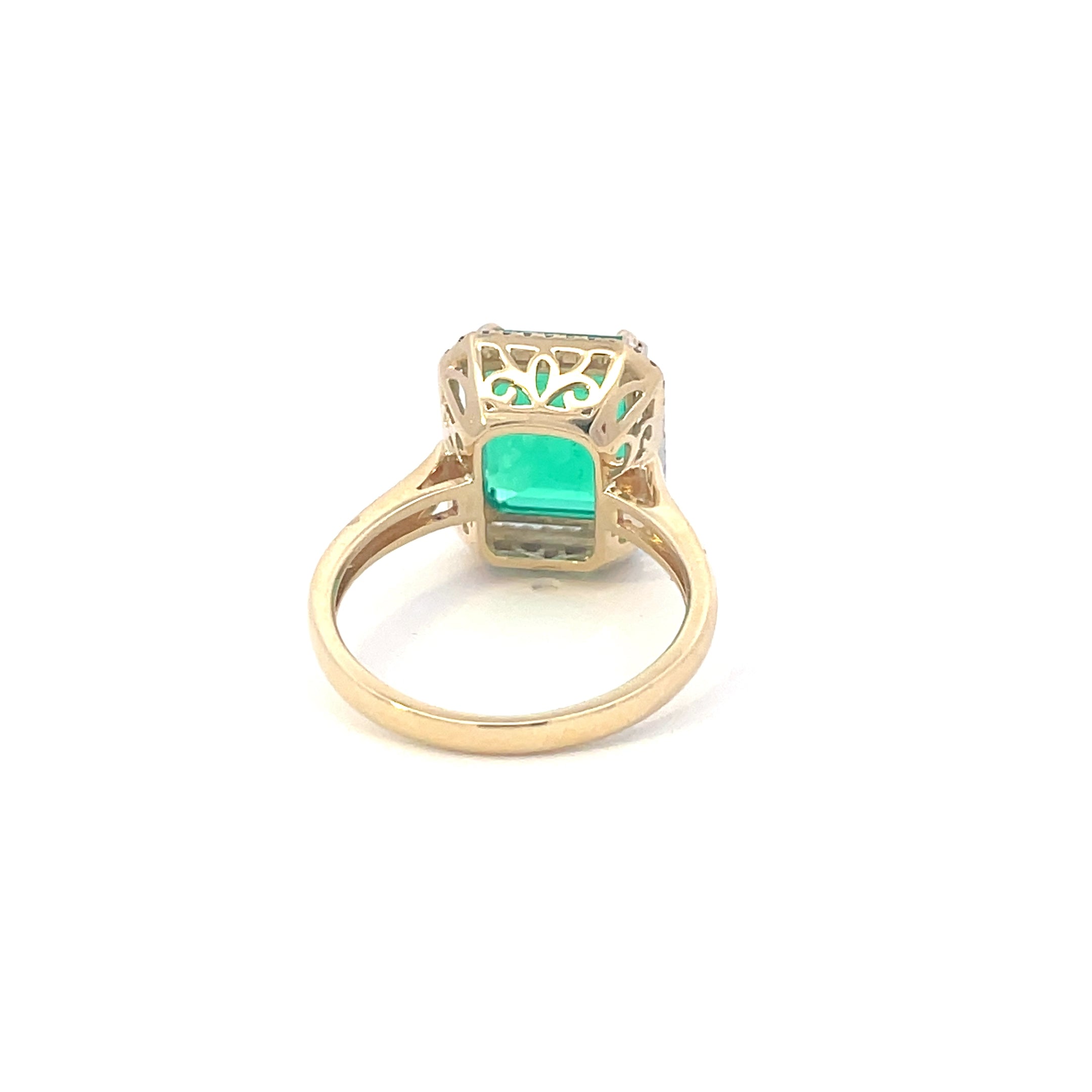 9ct Yellow Gold Created Emerald Ring